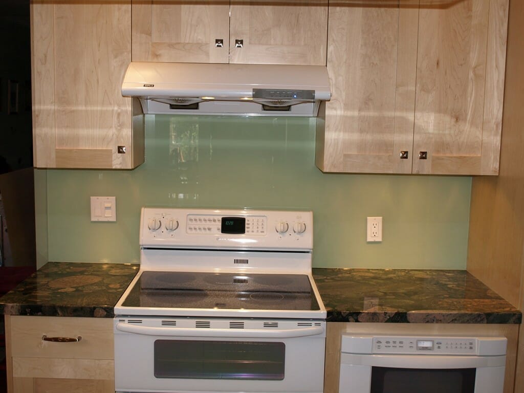 Custom kitchen glass backsplash