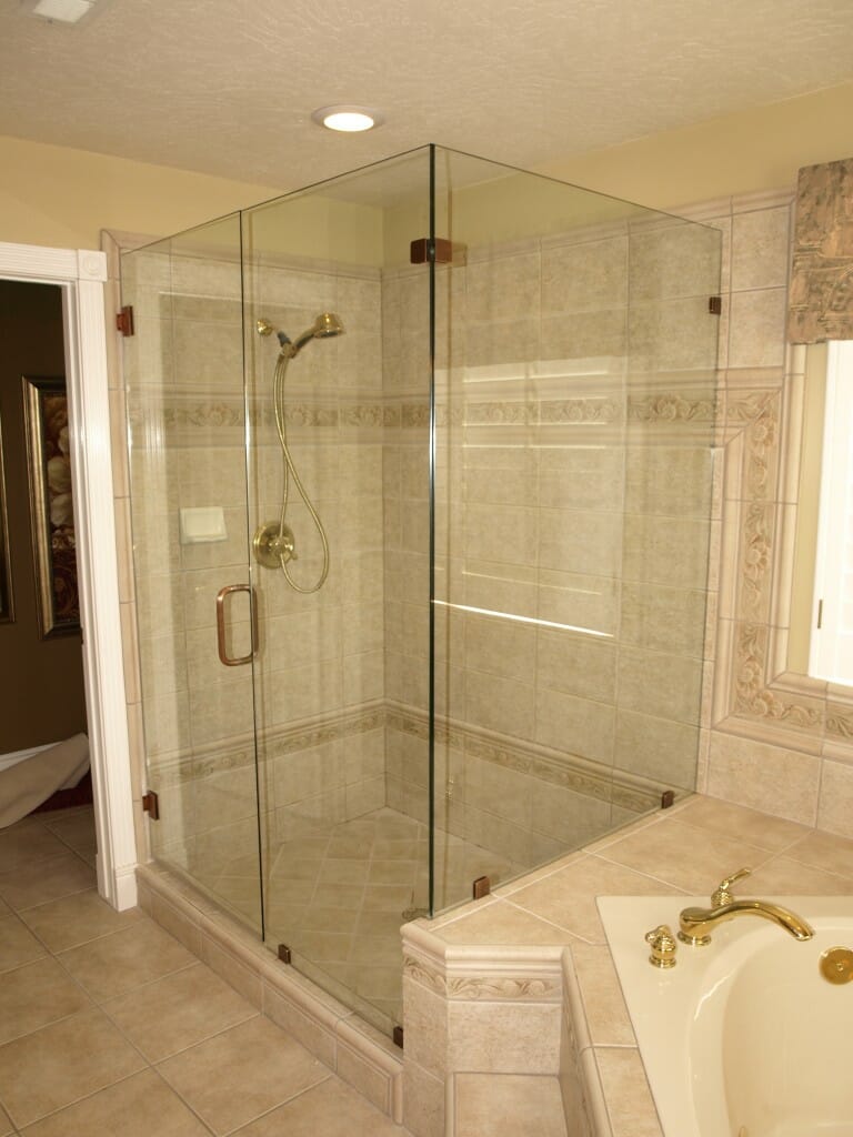 custom shower doors at Sawyer Glass