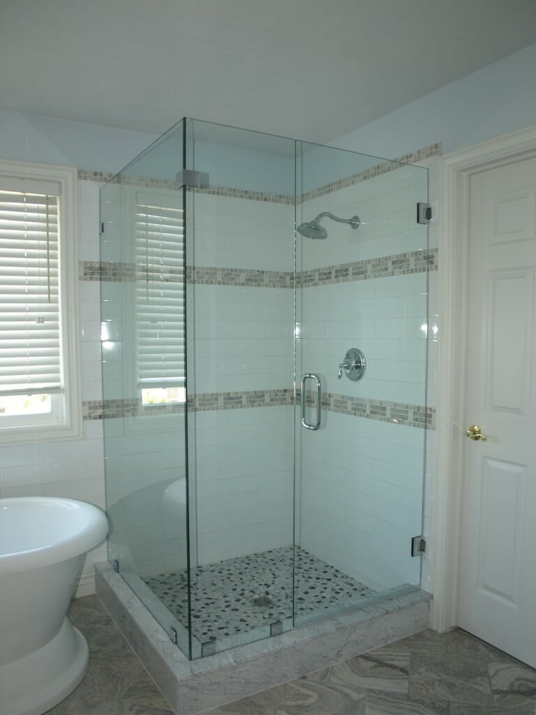 custom glass shower door installation in Utah