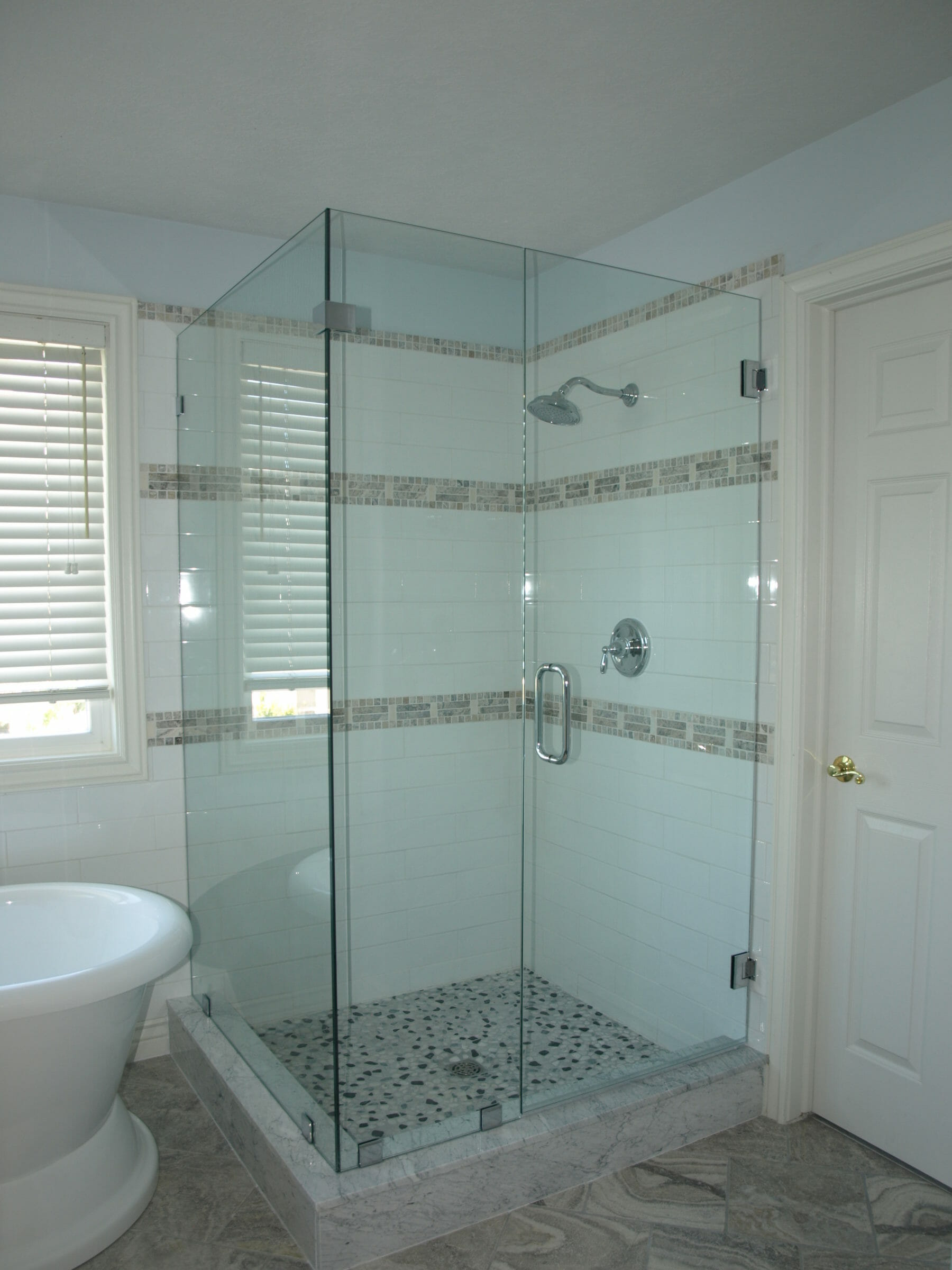 Custom Glass Shower Enclosures | Shower Doors Utah | Sawyer Glass